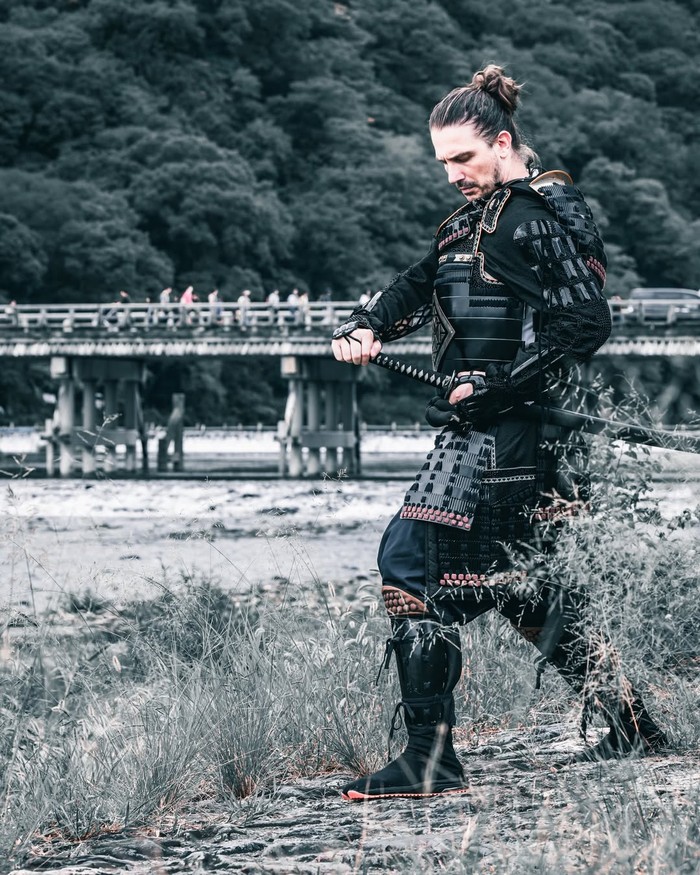 Samuraimania: Berfoto dan Berperang Bak Samurai di Jepang