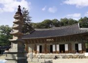 **Korsel Menggoda Turis dengan Diskon 50% di Kuil selama November!**