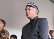 **Raja Baru Keraton Solo: Putra Mahkota Paku Buwono XIV, Tradisi Megah yang Wajib Dikunjungi**