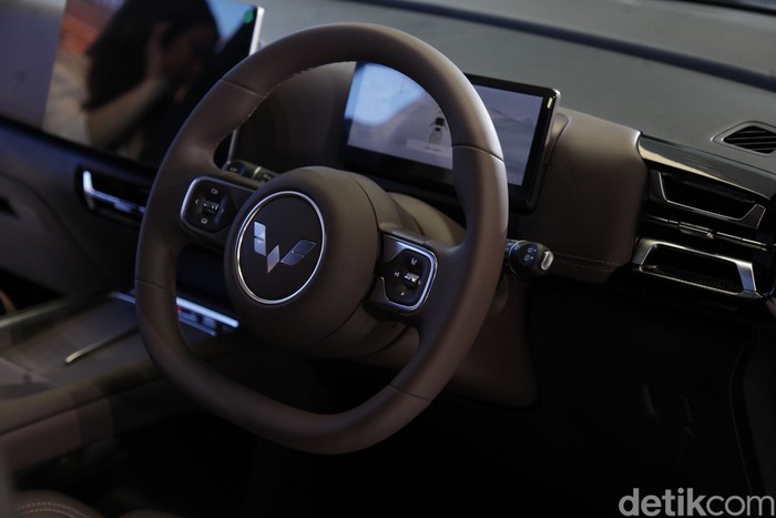 [Wuling Darion: Mewah Tanpa Menunggak? Harga Rp 400 Jutaan!