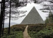 “Simbol Cinta Ratu Victoria di Skotlandia Rapuh: Kunjungan Turis Ancam Warisan Sejarah”