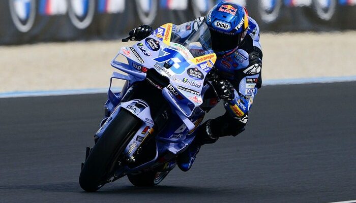 Hasil Sprint Race MotoGP Portugal 2025: Adik Marquez Asapi Murid Rossi – Update 1