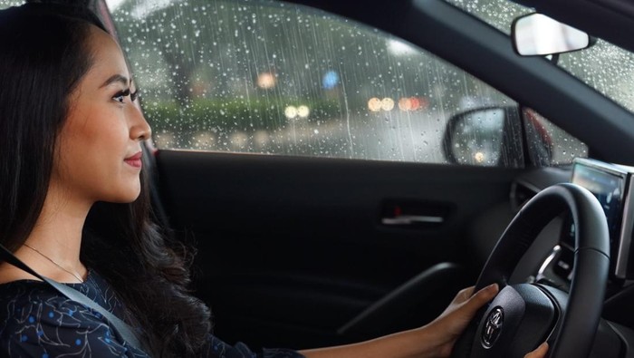 Hujan Tak Selalu Menyelamatkan, Cek 9 Komponen Mobil Ini Terlebih Dahulu!