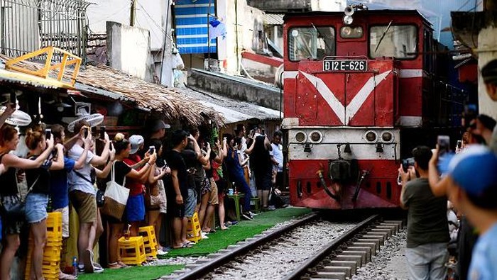 **Vietnam: Rekor Kunjungan Wisatawan Mancanegara di Tengah Musim Badai**