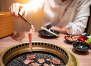 “Duh! Tanpa Ada Sebab, Turis Ludahi Turis di Restoran Thailand”