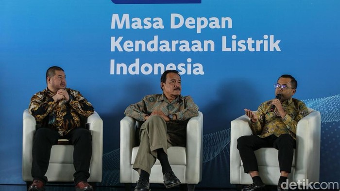 **Pasar Mobil Listrik di RI Menjanjikan, VinFast Kasih Buktinya: Prediksi Pertumbuhan dan Market Share 2023**
