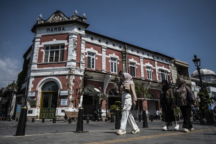 **Kota Lama Semarang: Misteri 'Little Netherland' yang Dikabarkan Bakal Tenggelam**