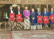 PB XIV Purbaya Naikkan Gelar 5 Orang Pendukungnya di Keraton Solo: Kisah Eksotis dan Menakjubkan