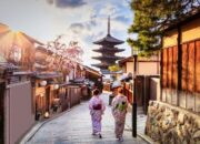 “Kunjungan Turis Jepang Mencapai Rekor, Pejabat Jepang Bungkam Soal Turis China”