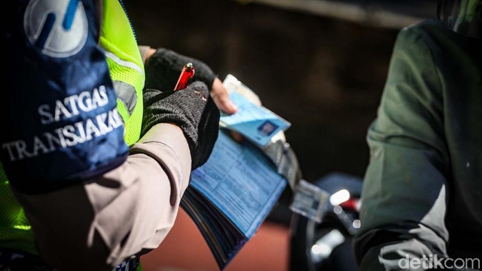 Implementasi Tilang Manual dalam Operasi Zebra 2025: Peningkatan Performa dan Teknologi