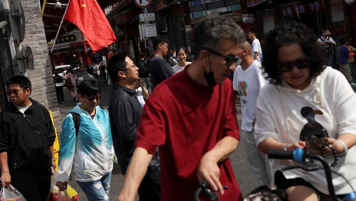 **Jelajahi Jepang dengan Tenang: Tepis Tuduhan Beijing, Warga China Tetap Aman**