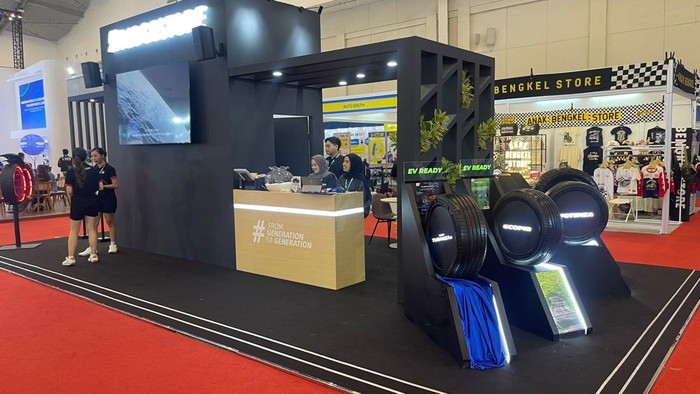 Bridgestone Bergabung di GJAW, Hadirkan Promo Mewah untuk Para Penggemar Otomotif