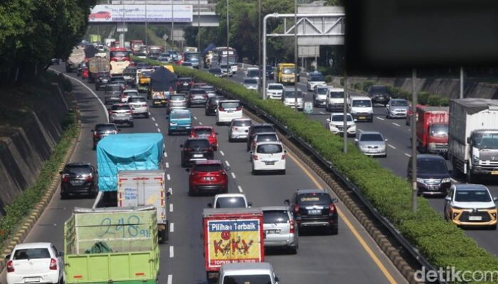 2,9 Juta Kendaraan Diprediksi Bergerak Keluar Jakarta saat Libur Nataru: Apakah Siap Menjelajah?