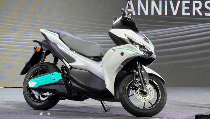 **Yamaha Beri Jawaban Soal Aerox Listrik Hadir di Indonesia**