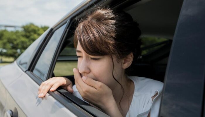 Sering Mual dan Pusing di Jalan? 2 Trik Jitu Ini Bisa Selamatkan Perjalananmu!