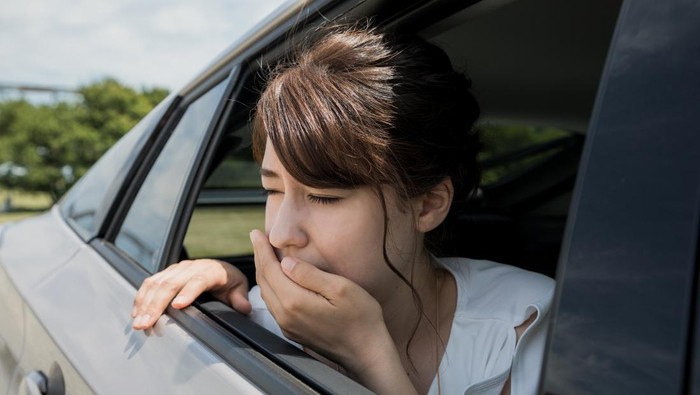 Sering Mual dan Pusing di Jalan? 2 Trik Jitu Ini Bisa Selamatkan Perjalananmu!