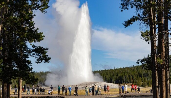 **Eksplorasi Taman Nasional AS 2026: Biaya Rp 1,6 Juta Per Orang untuk 11 Situs Terbaik!**