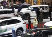“Penjualan Mobil di RI 2025: Krisis Industri Menyentuh Tepi Terendah Pasca Pandemi”