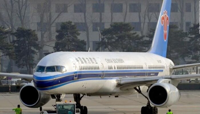 Maskapai China Rela Kembalikan Uang Penuh untuk Penerbangan ke Jepang