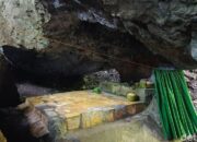 “Goa Sri Blorong: Tempat Peristirahatan Artis dan Pejabat, Ratu Keindahan Nusantara”