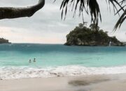 Pantai Crystal Bay Kebanjiran, Aktivitas Wisata Ditutup Sementara – Update 1