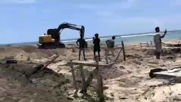 Konflik Proyek Hotel Viral di Pantai Serangan: Kenapa Warga Geruduk?