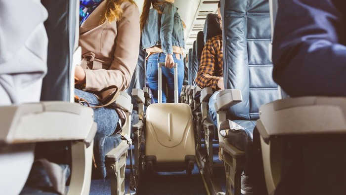 Pramugari Berbagi Tips: Hindari Jadi 'Kutu Lorong' saat Turun dari Pesawat