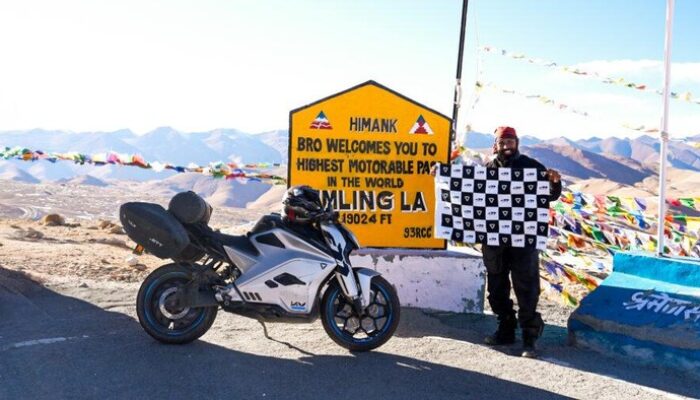 **Ultraviolette F77: Motor Listrik yang Menaklukkan 100 Ribu Km dalam 17 Bulan**