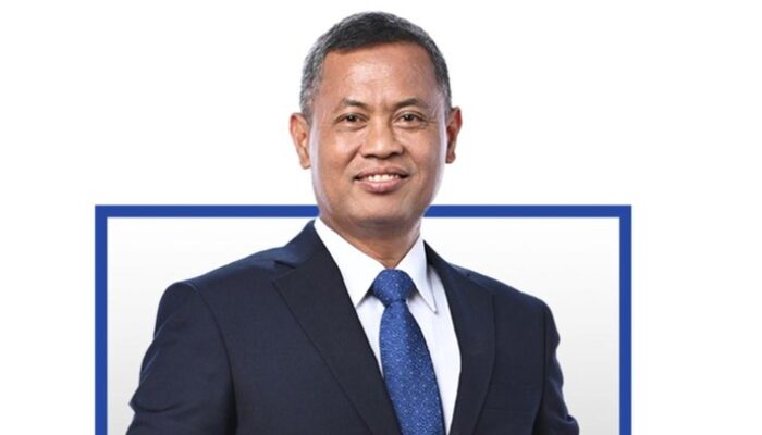 “2 Mobil di Garasi Bos Baru Antam: Simbol Ketimpangan di Dunia Otomotif”