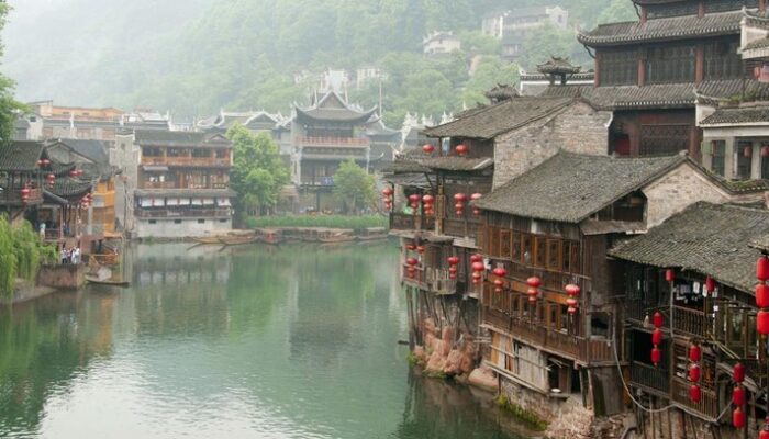 Ini Dia 10 Kota Paling Unik di Dunia yang Harus Dikunjungi sebelum Tahun 2025!