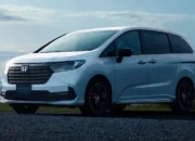Honda Odyssey 2026 Hybrid Resmi Diluncurkan di Jepang, Bandrol Rp 500 Jutaan
