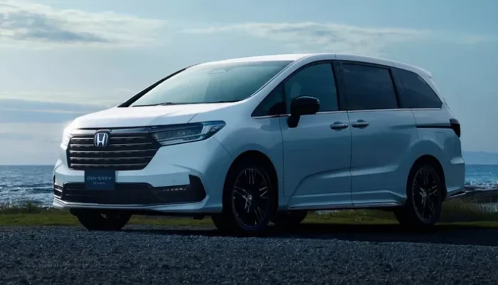 Honda Odyssey 2026 Hybrid Resmi Diluncurkan di Jepang, Bandrol Rp 500 Jutaan