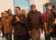 Absen di Peresmian Sanggabuwono: PB XIV Purbaya Klaim Tak Terlibat Fadli Zon, Apa yang Terjadi?