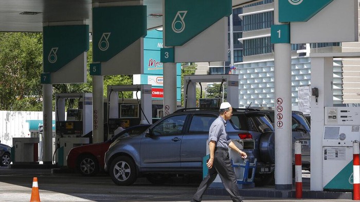 **Pemerintah Malaysia Hemat Triliunan dengan Program Subsidi BBM Budi95**