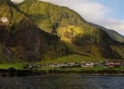 Pulau-pulau Tersembunyi: Siapa yang Menjaganya dari Kebangkaran?