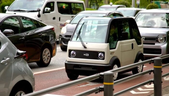 “Mibot Mini: Mobil Listrik Mikro dari Jepang dengan Harga Rp 114 Jutaan”