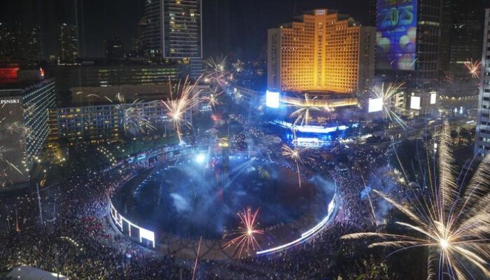 Malam Tahun Baru 2026 di Jakarta: 8 Spot yang Akan Mengubah Liburan Anda!