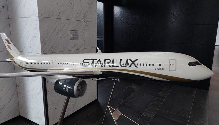 **Eksklusif! Starlux Airlines dari Taiwan Raih Penghargaan 5-Star dari Skytrax**