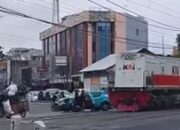 Brak! Taksi Listrik VinFast Ditabrak Kereta usai Terobos Palang: Insiden Viral di Media Sosial