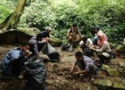 “Ritual Membuang Celana Dalam yang Mengancam Gunung Sanggabuana: Fenomena Menarik di Tengah Alam”