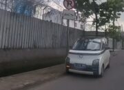 Nggak Cuma Motor, Mobil Mulai Ikut-ikutan Lawan Arah di Jalan Raya: Fenomena Baru dalam Dunia Otomotif