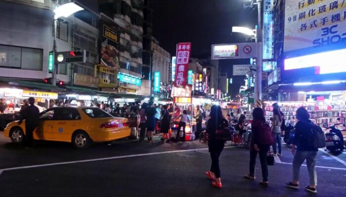 **Menangkan Jutaan Rupiah dengan Struk Belanja di Taiwan!**