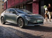 Toyota Gebrak Pasar dengan Mobil Listrik Rp 200 Jutaan, Siap Bersaing dengan Tesla!