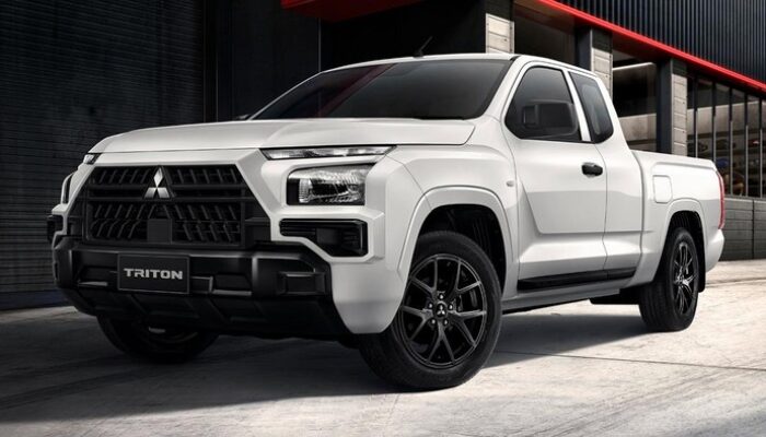 Mitsubishi Triton Siap Guncang Pasar, Harga Rp 300 Jutaan, Wajah Baru yang Wajib Diperhatikan!