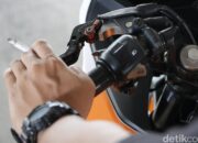**Pemotor Ngerokok Diminta Dicabut SIM-nya: Ganggu Konsentrasi, Bikin Celaka**