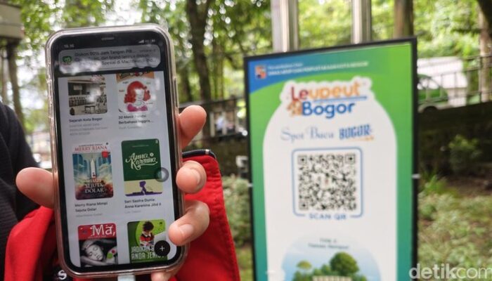 **Hore, Nikmati Perpustakaan Gratis di Alun-Alun Bogor dan Taman Sempur!**