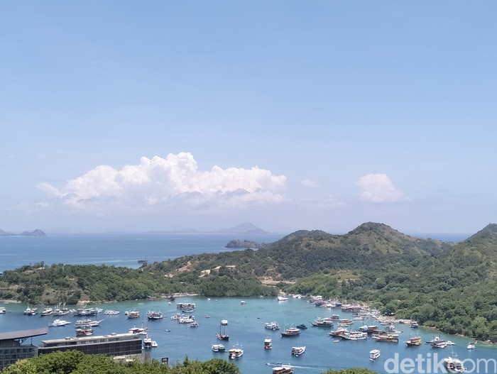 **Labuan Bajo Tutup Layanan Kapal Wisata Sementara, Kenali Alasannya!**