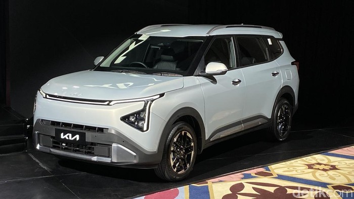 Kia Carens Terbaru Masuk Indonesia, Bikin Pasar SUV Semakin Bergejolak!