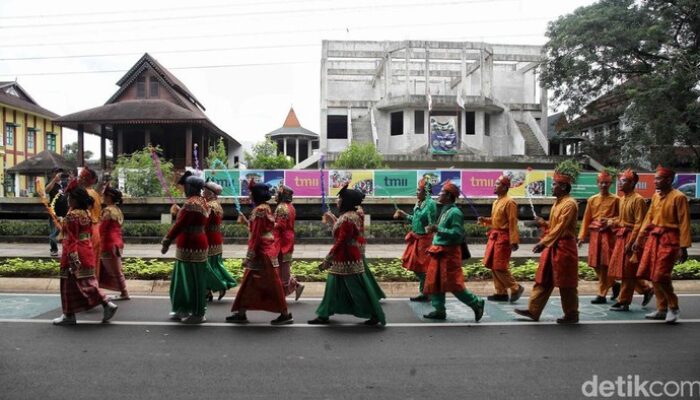 7 Tradisi Eksotis Masyarakat Indonesia dalam Merayakan Isra Miraj: Seri Tradisi yang Wajib Diketahui