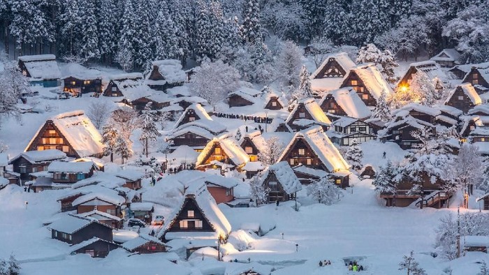 [Shirakawa-go: Masa Depan Desa Terbaik Dunia yang Terancam?]